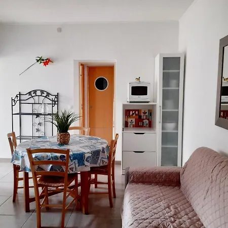 T2 A Pres Du Centre Et De La Avec Parking Et Terrasse - Fr-1-319-465 Apartment Arcachon